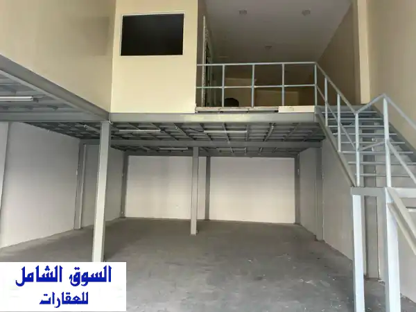 مستودع واسع للإيجار السنوي في الجرف الصناعية 1، عجمان...