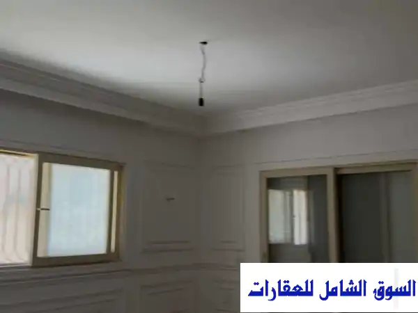 دوبلكس أرضي وأول فاخر للإيجار في كينج مريوط - أمام كارفور العروبة! (بحيرة + حديقة)