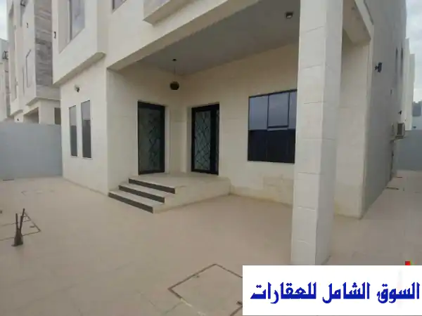 فيلا فاخرة للإيجار السنوي في الزاهية عجمان | 6...