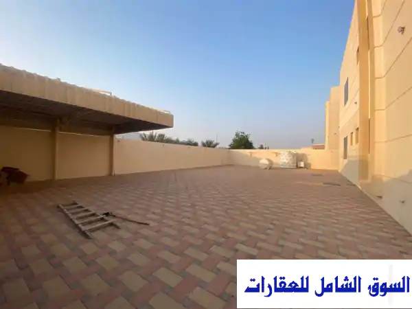فيلا فاخرة للإيجار في مشيرف، عجمان - مساحة 6000 قدم...