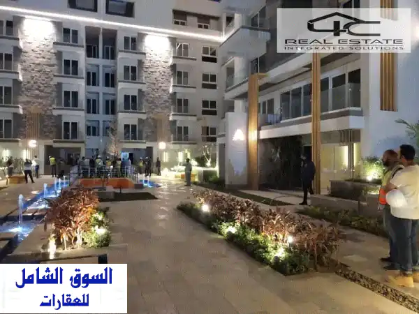 فيلا روف فاخرة للبيع بالتقسيط في ماونتن فيو -...