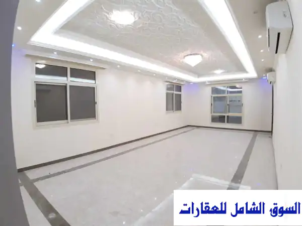 فيلا فاخرة للإيجار في الروضة، عجمان - مساحة واسعة ومسبح خاص