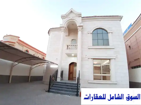 فيلا فاخرة للإيجار في الروضة، عجمان - مساحة...