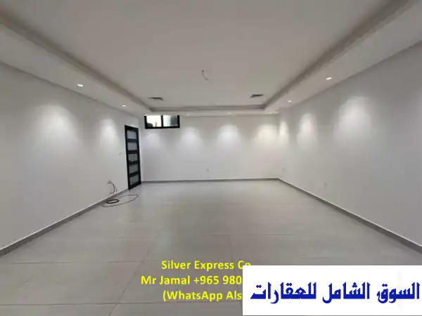 شقة واسعة للإيجار في أبو فطيرة - 3 غرف نوم، مواقف...