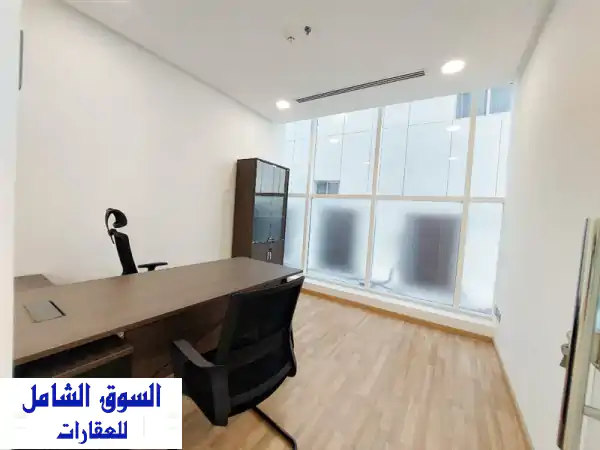 مكتب فاخر للإيجار في السيف - قلب المنطقة التجارية! 107 متر مربع
