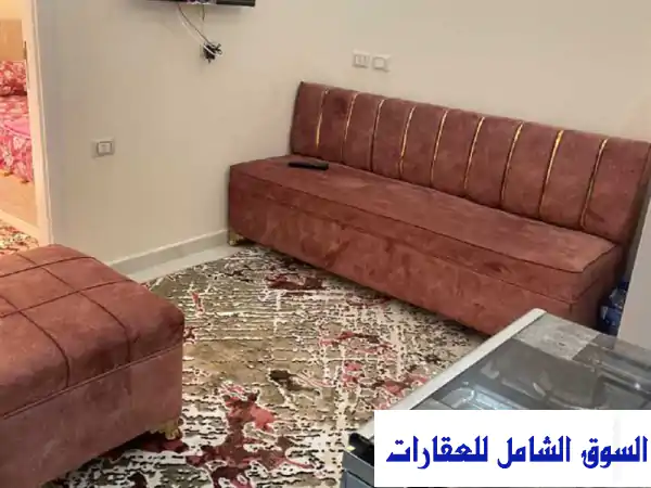استوديو مفروش فاخر بجوار جامعة 6 أكتوبر - إقامة مثالية للطلاب!