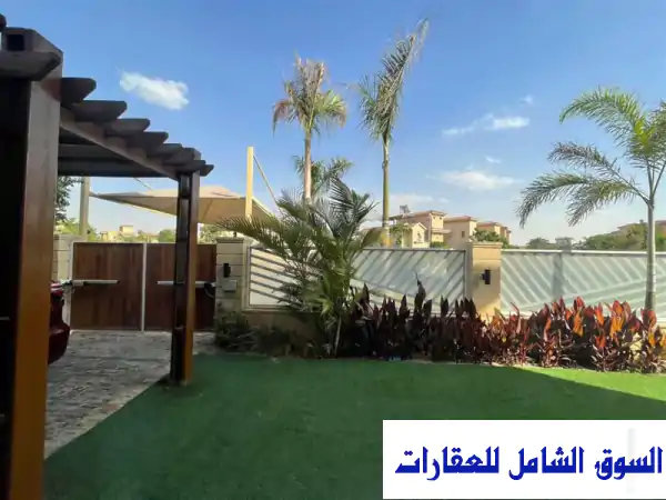 فيلا استاندالون فاخرة للبيع في مدينتي - حمام سباحة، مساحة 700م، سعر مميز!