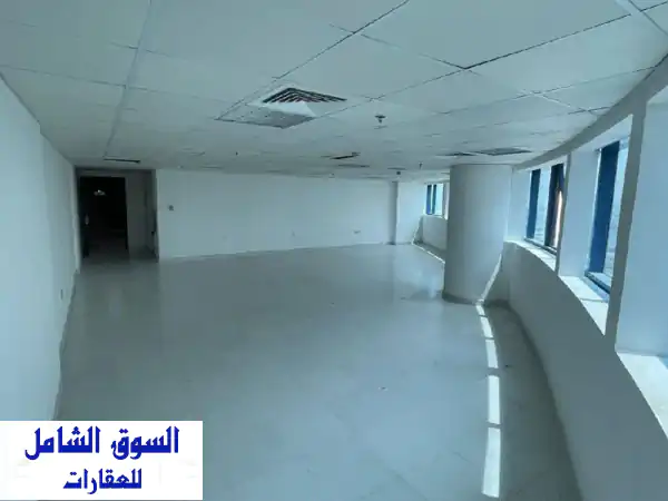 مكتب فاخر للإيجار في أبراج الفالكون، عجمان -...