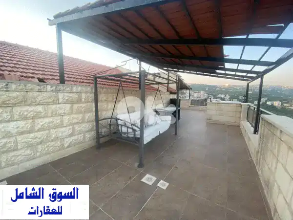 شقة دوبلكس للبيع في كليعات - إطلالة جبلية خلابة!...