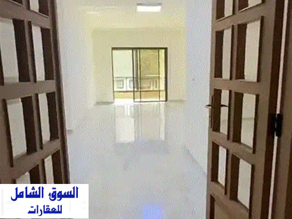 شقة للبيع بين السادس من أكتوبر وراس النبع - مساحة واسعة، مواصفات مميزة!
