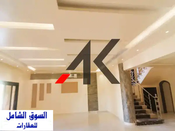 فيلا مستقلة فاخرة للإيجار في جراند ريزيدنس...