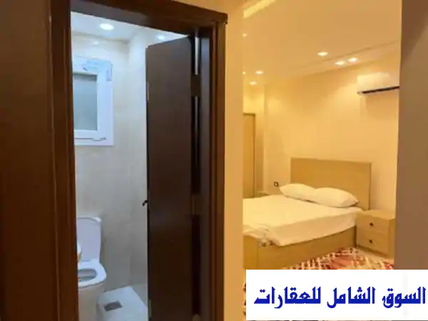 شقة مفروشة فاخرة للإيجار في قلب 6 أكتوبر | حي أول - أمام جامعة MSA