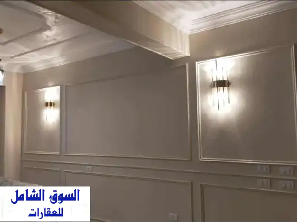 عمارة كاملة للبيع بالتجمع الخامس - موقع استثنائي!...