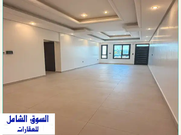 للإيجار في الصديق، شقة أرضي مع مدخل تشطيب سوبر...