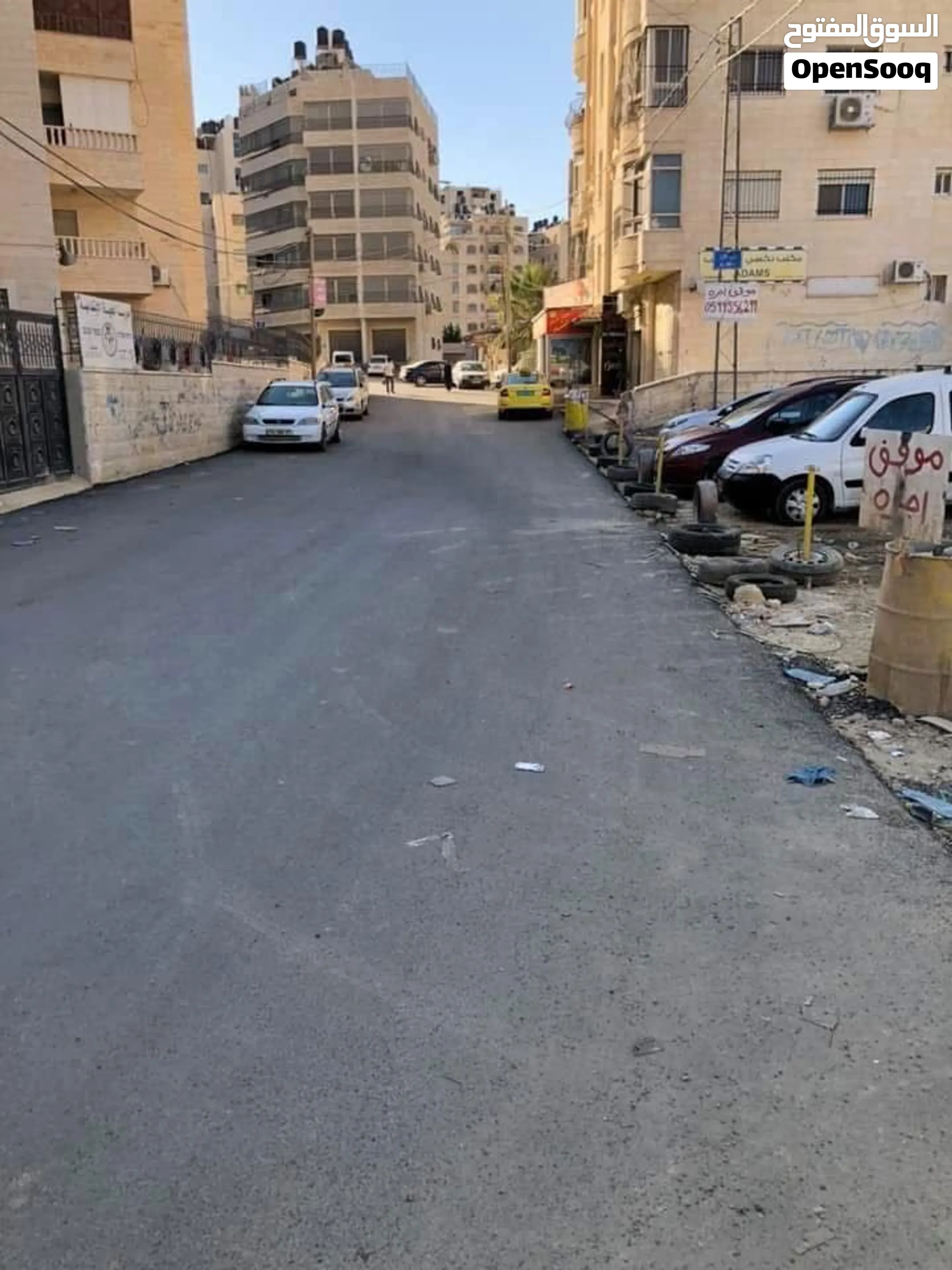 مخازن للبيع بسعر مميز مع مع أمانيه اضافه سدة