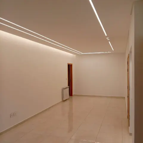 Super Hot & Big Deal Prime Location 4