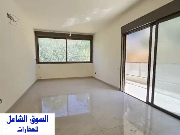 فرصة لا تُعوّض في جورة البلوط: شقة فسيحة ومميزة...