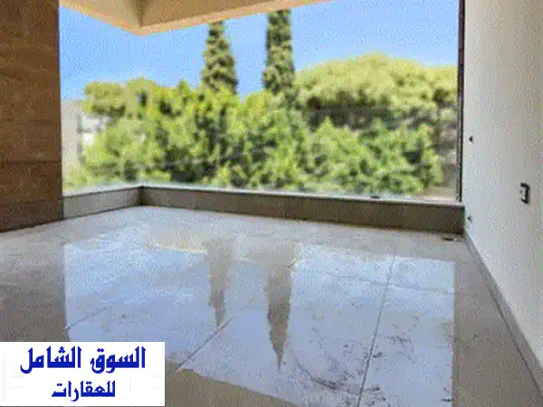 فرصة لا تُعوّض في جورة البلوط: شقة فسيحة ومميزة 123م² بإطلالات رائعة ومواقف خاصة بسعر استثنائي!