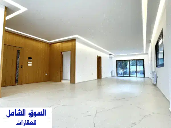 شقة فسيحة وفاخرة للإيجار في الرابية بإطلالة...