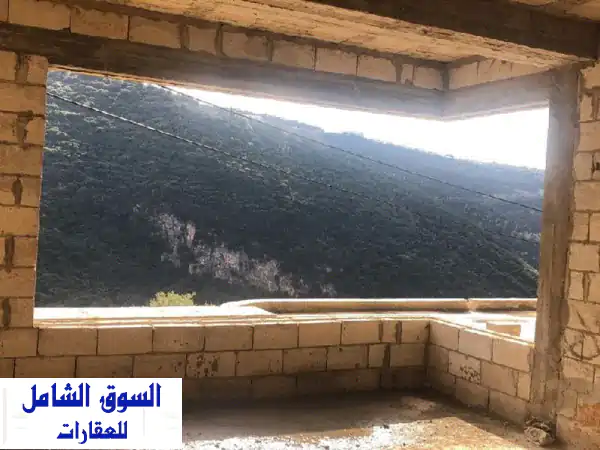 فرصة استثمارية ذهبية: أرض وبناء فخم للبيع في بلاط جبيل - 1300م²، 3 طوابق + حق بناء إضافي بسعر 400 ألف دولار!