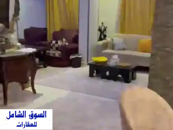 فرصة استثنائية: شقة فاخرة 220م للبيع بالحي الخامس...