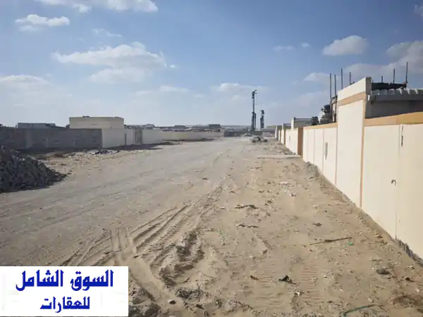 للإيجار: حوطة صناعية 10000 قدم بالصجعة، الشارقة | موقع استراتيجي للأنشطة الصناعية