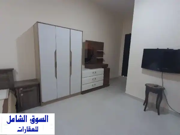 استوديو مفروش جديد للإيجار بجد علي | أول ساكن | شامل كهرباء | قرب المعهد الحديث