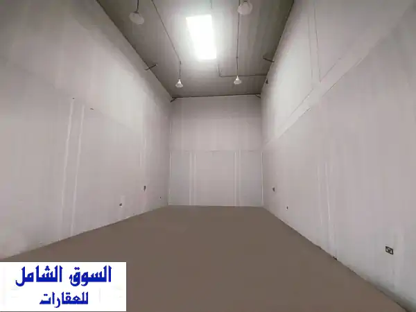 فرصة ذهبية بالحد! ورشة ومستودع ومحل جديد (150م²) للإيجار بـ 500 د.ب | كهرباء 3 فاز وموقع لوجستي مثالي