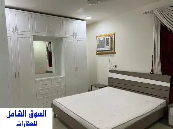 فرصة العمر بالرفاع الشرقي: شقة فاخرة 150م2 للبيع | 3 غرف...