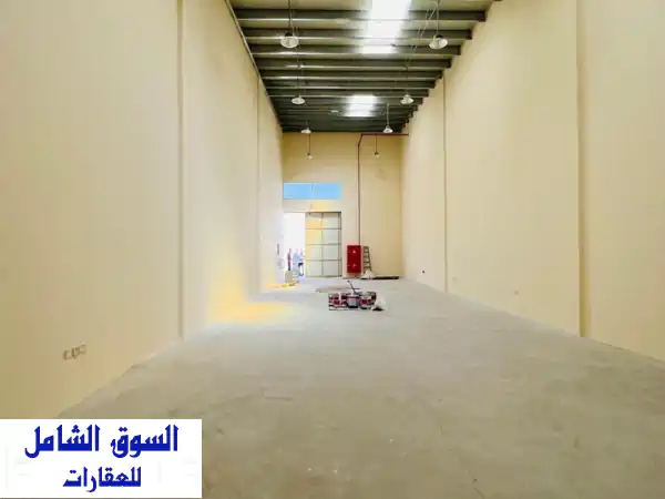 فرصة ذهبية! استأجر مستودع جديد بالكامل بالجرف 2 عجمان...