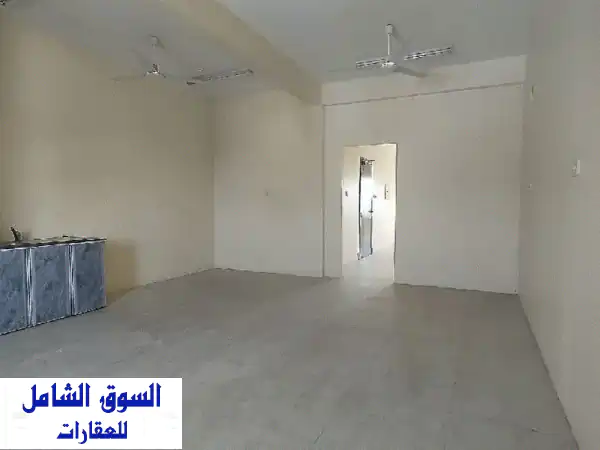 فرصة ذهبية! شقة/مكتب تجاري للايجار بالمنامة بـ 130 دينار فقط | غرفة وصالة غير مفروشة K280402