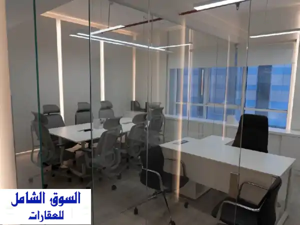 مكتب فاخر للإيجار السنوي بالقصباء الشارقة | برج...