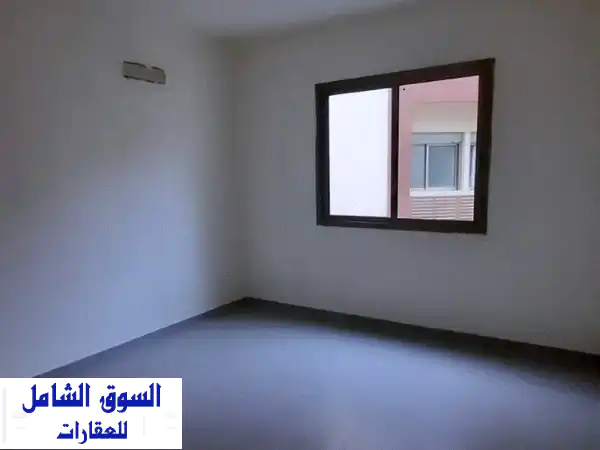 55 Sqm  Decorated Office For rent In Hadath مكتب للاجار في الحدث
