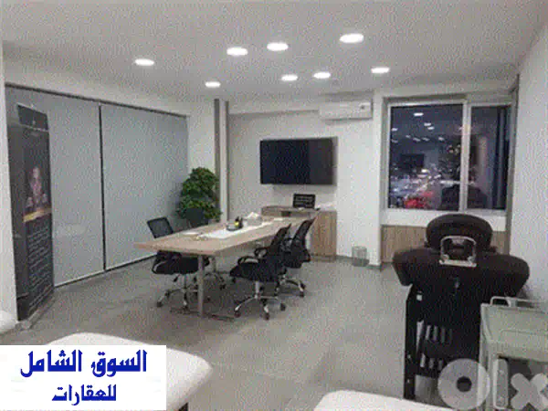 فرصة استثمارية ذهبية: مساحة أطفال ضخمة 600م² للإيجار على طريق المنصورية السريع - سقف عالٍ ومواقف غير محدودة!