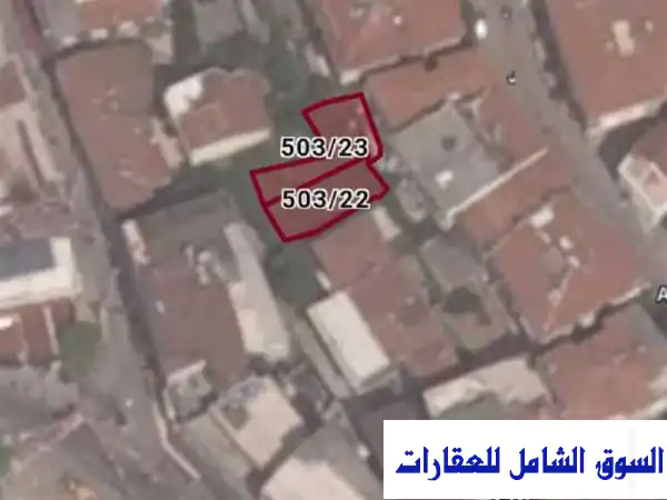 أرض مساحة 176 متر مربع على شاطئ أوسكودار ملاصقة لمسجد مهرماة سلطان للبيع في Sultantepe إسطنبول