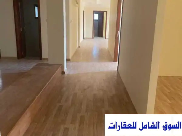 شقة مكتبية للإيجار على شارع البديع العام مباشرا 5...