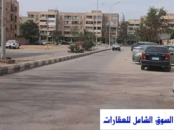 محل للإيجار فى الحى الثامن اهالى في الأحياء 6 أكتوبر