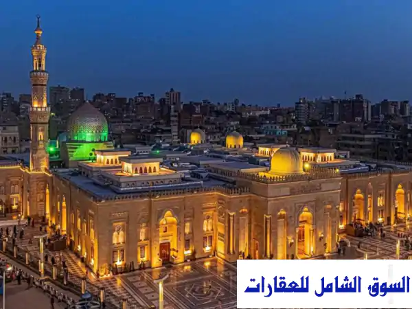 محل 120 م بموقع تجاري مزدحم قرب مترو السيدة زينب...