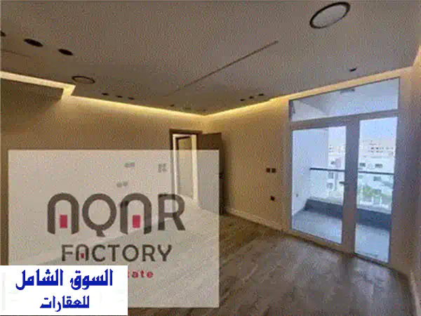 للبيع شقة غرفتين لقطة دبل فيو بخصم علي الكاش بكمباوند جوار التجمع السادس وفي اكتر من خطة سداد