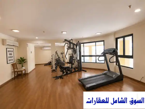 استأجر الآن: شقة دوبلكس عائلية فاخرة ومفروشة...