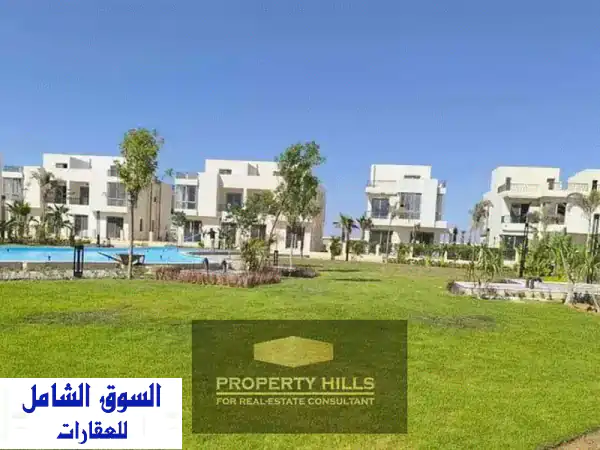 للبيع فيلا مستقله 364 متر على واصله دهشور فى ليك...