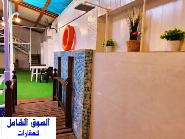 استراحة لها زبائنها وذات مدخول طيب. يوجد بها كهرباء وماء. الموقع: مدينة عيسى (توبلي). المساحة: 290 ...