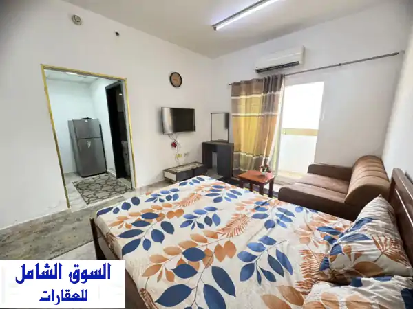 استوديو مفروش مساحة واسعه مع مطبخ منفصل...
