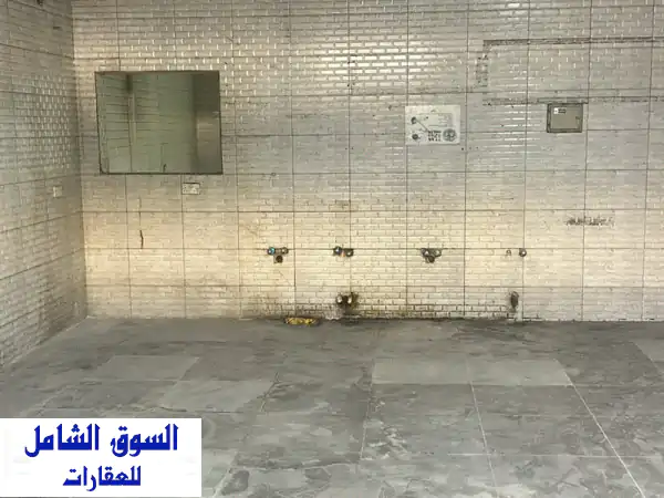للإيجار دور تجاري في الجهراء مساحة 604 صافية مساحة إجمالية 875، 4 أرقام آلية. الإيجار 8000 د.ك قابل ...