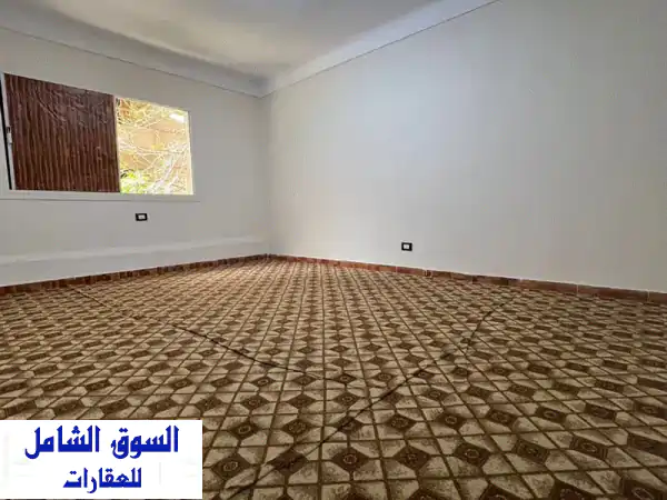 مكتب تجارى للإيجار بشارع الجلاء  قريب من فيكتوريا...