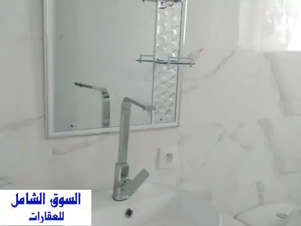 شقة 130م 4 غرف. صالون + سيجور. حمامين مطبخ. بلكونه. هرهوره