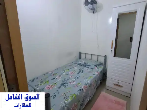 متاح بارتشين لشاب في سكن شباب فقط النعيمية شارع...
