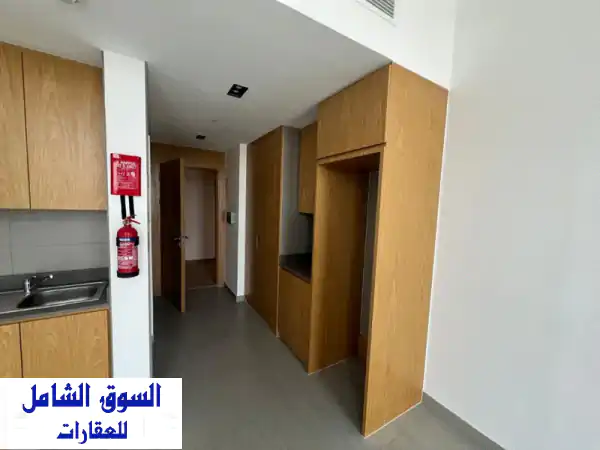 استوديو للبيع بالممشى: استلم فورًا! تصميم ذكي...