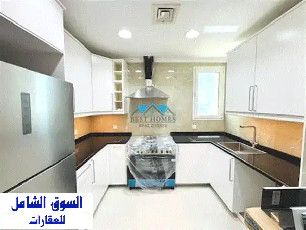 شقة للإيجار بسلوى: 3 غرف نوم فسيحة + غرفة خادمة بحمام خاص ومرافق متكاملة | 750 د.ك