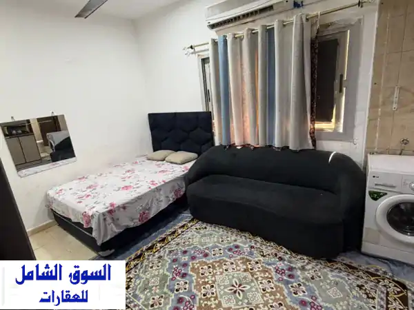 استوديو مفروش راقٍ للايجار بالشارقة الغوير | 2000 درهم شامل النت | جنب محطة الرولة